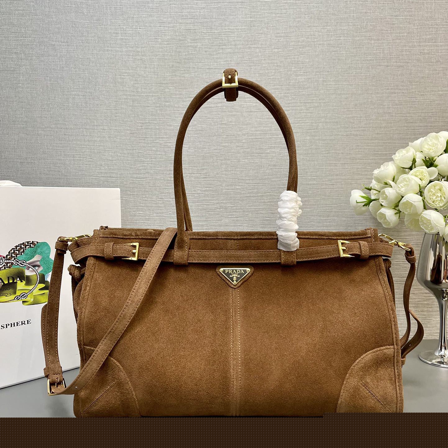 Pra*a top handle bags
